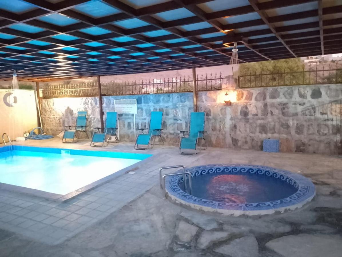 The Wadi Inn Al Ḩamrāʼ Exteriör bild