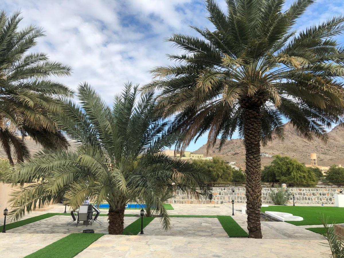 The Wadi Inn Al Ḩamrāʼ Exteriör bild