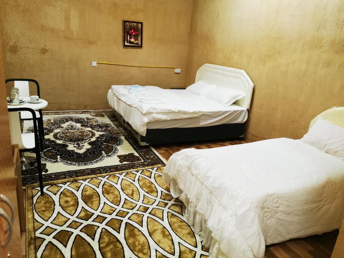 The Wadi Inn Al Ḩamrāʼ Exteriör bild